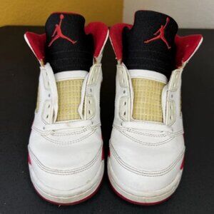 Nike Jordan 5 Retro Fire Red Black Tongue (2013) 440889-120 (PS) Size 2Y